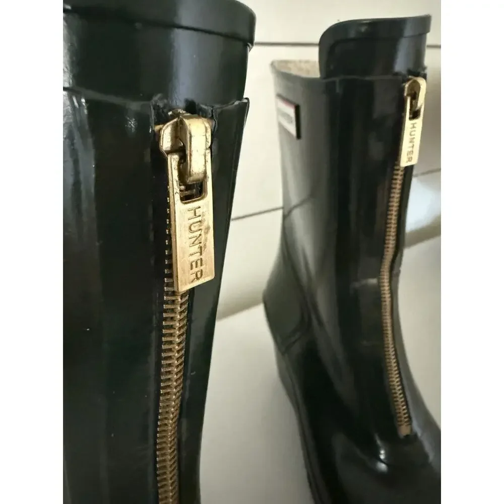 Hunter Zip Wedge Heeled Rain Boots In Green Rubber Midcalf 6